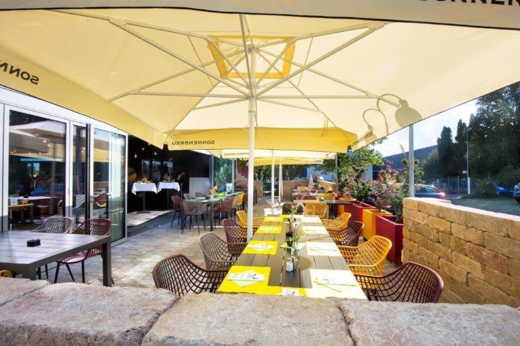Hotel Restaurant Rhy Oberriet ภายนอก รูปภาพ